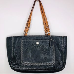 Coach leather handbag / dust bag included
